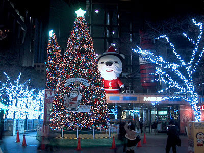 らいよんサンタ