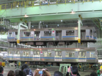 吊り上げ実演中