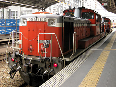 DD51-1191（後続：京都側）+DD51-1192（後続）