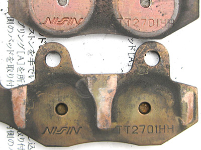 純正パッドはニッシン製