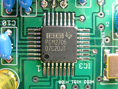 メインデバイスのPCM2706