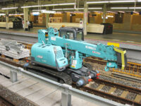 軌道クレーン(KOBELCO CK90UR-2 軌道クレーン)