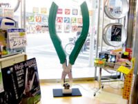 10倍サイズ ネジザウルスディスプレイ