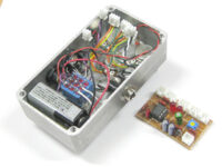 基板とケース内配線