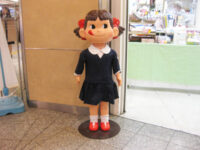 ペコちゃん(制服姿)