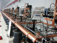 加速空洞(Cバンド 5712MHz)