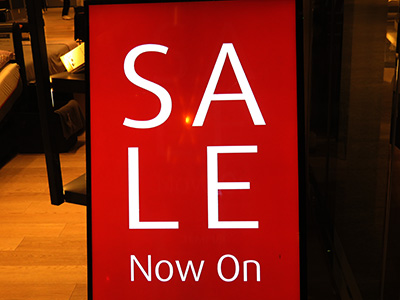 セールのディスプレイ