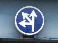 指定方向外進行禁止